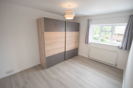 5 Bed End Terrace, Whittington Road, BS16 - Photo 4