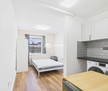 Studio to rent - Photo 6