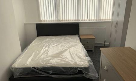 4 bedroom house to rent - Photo 4