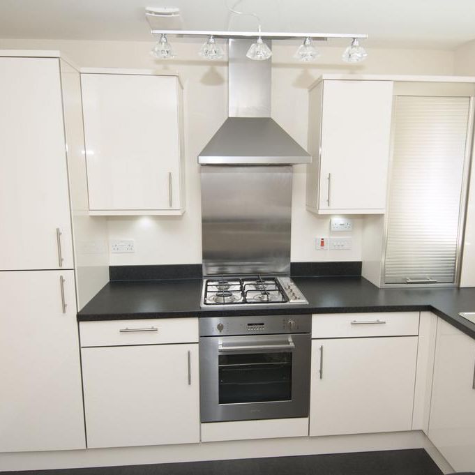 2 bedroom semi-detached house to rent - Photo 1