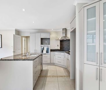 Substantial Home with the X factor! - Photo 4