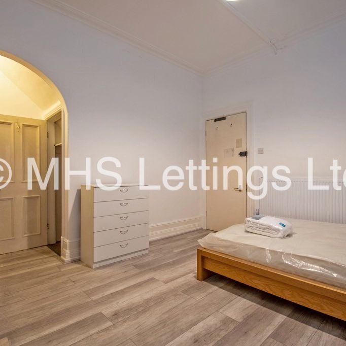 5 Bedroom Mid Terraced House for rent in Hanover Square - Photo 1