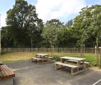 Deluxe En-Suite Kentish House - Photo 3