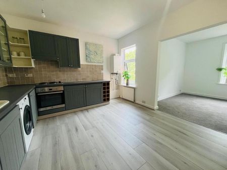 2 bedroom apartment to rent - Photo 4