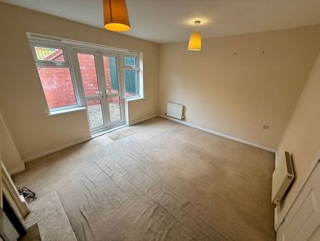 Hawthorn Rise, Droitwich, WR9 - Photo 2