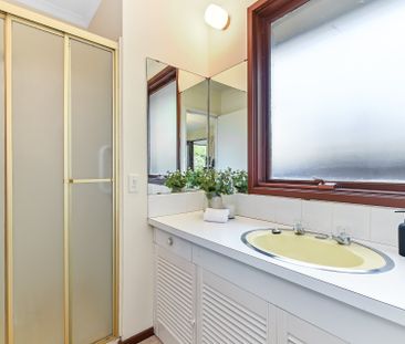 24 Tirana Street, Mitcham - Photo 1