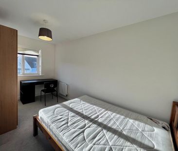 5 bedroom mews to rent - Photo 4