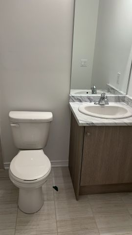 For Lease - 43-4360 Ebenezer Road, Brampton, Ontario - Photo 5