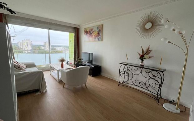 Appartement à louer 1 pièce • 45,06 m 2 Ris-Orangis - Photo 1