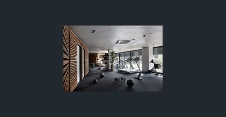 LIGHT FILLED APARTMENT! - Photo 4