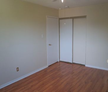For Lease - 7 Porritt Street Unit# A, Barrie, Ontario - Photo 6