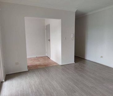 Walking distance to Wiley Park Metro Station - Photo 2