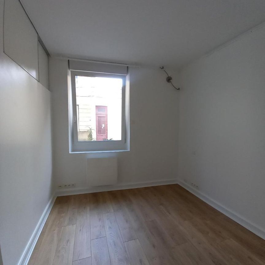 Location Appartement 4 pièces 84m² BORDEAUX 33000 - Photo 1