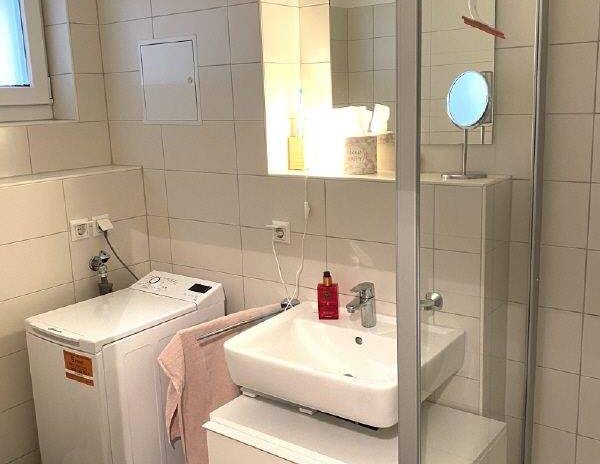 Zweizimmerwohnung im Zentrum mit Fahrstuhl und TOP Ausstattung - Foto 1