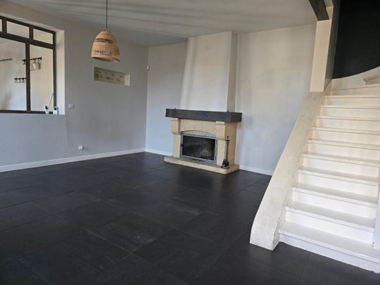 Location Maison 6 pièces 189m² GRADIGNAN 33170 - Photo 1