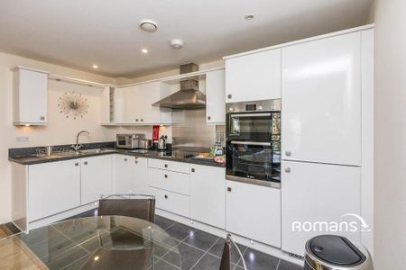2 bedroom flat to rent - Photo 5