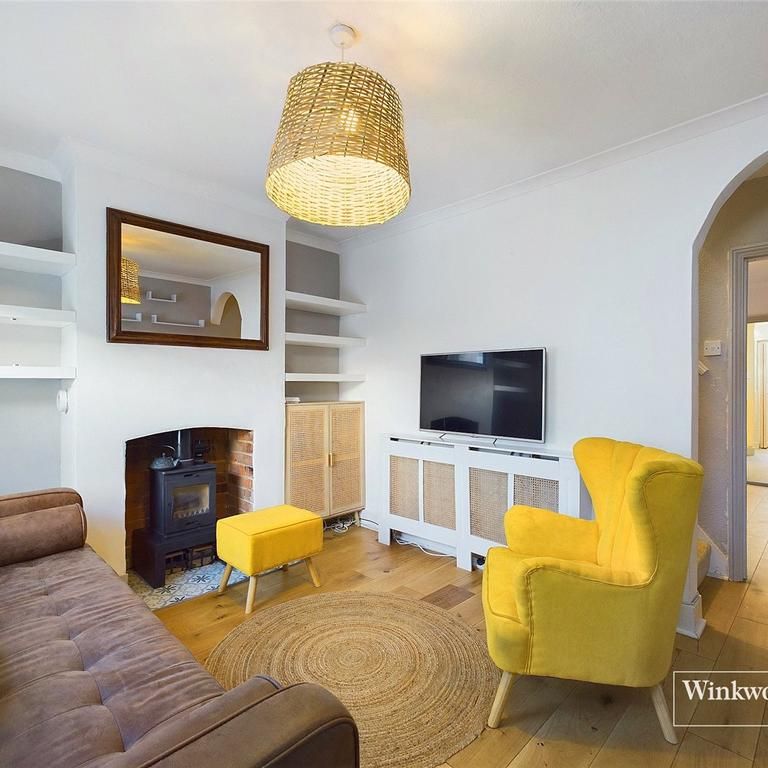 2 bedroom terraced house to rent - Photo 1