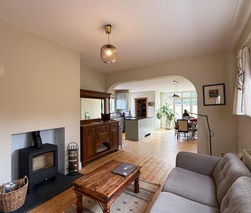 3 bedroom semi-detached house to rent - Photo 1