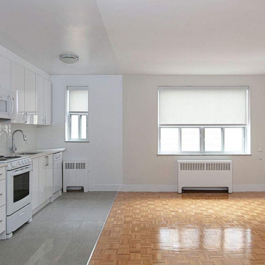 For Lease - 1291 Bayview Avenue Unit# 203, Toronto, Ontario - Photo 2