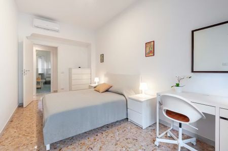 Via Baldo degli Ubaldi, Rome, Lazio 00167 - Photo 2