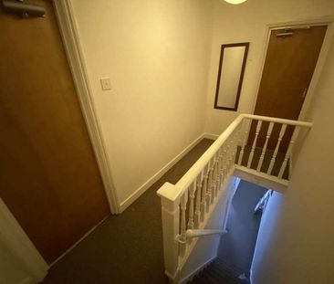 Gordon Street, NN2 - Photo 5