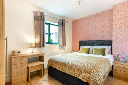 4 bedroom house to rent - Photo 2