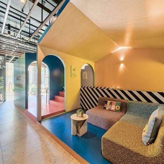 Uncle Colindale, Colindale, NW9 - Photo 1