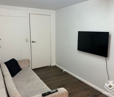 $500/Wk Studio - Fully Furnished - Photo 4