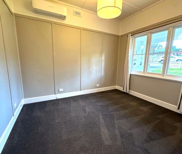 CHARMING RESIDENCE - SHORT TERM AVAILABLE - PARTLY FURNISHED WITH G... - Photo 5