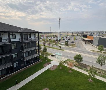 Condo in NW - Photo 4