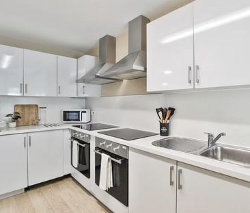 Studio to rent - Photo 2