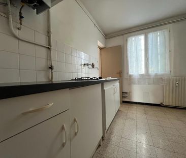 « AVIGNON EM - APPARTEMENT T3 67.81 M² AVEC BALCON » - Photo 4