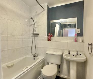 2 bedroom apartment to rent - Photo 6