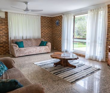 Family Friendly Retreat - Photo 2