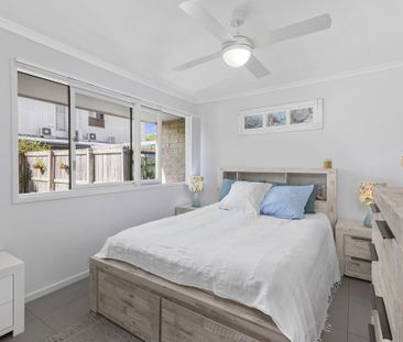 CENTRAL LIFESTYLE DUPLEX - PET FRIENDLY - Photo 6