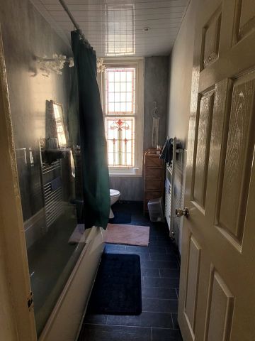 Room in a Shared Flat, West End Park Street, G3 - Photo 4