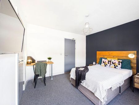 5 bedroom terraced house to rent - Photo 5