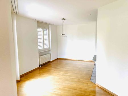 4.5 Zimmer, 110 m², 2. Stock - Foto 5