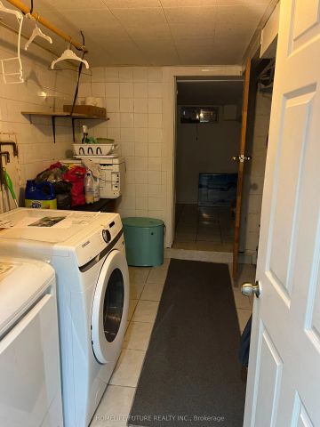 35 Yelland Street #BSMT - Photo 3