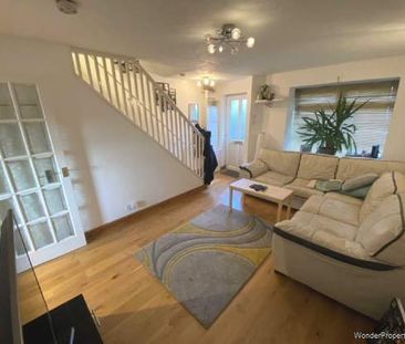 2 bedroom property to rent in Borehamwood - Photo 1