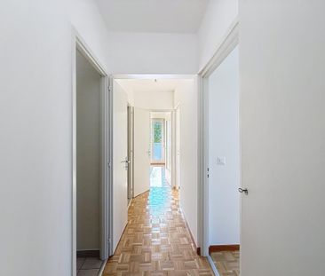 Très joli 5 pièces au 5ème, rafraichi, avec balcons - Photo 3