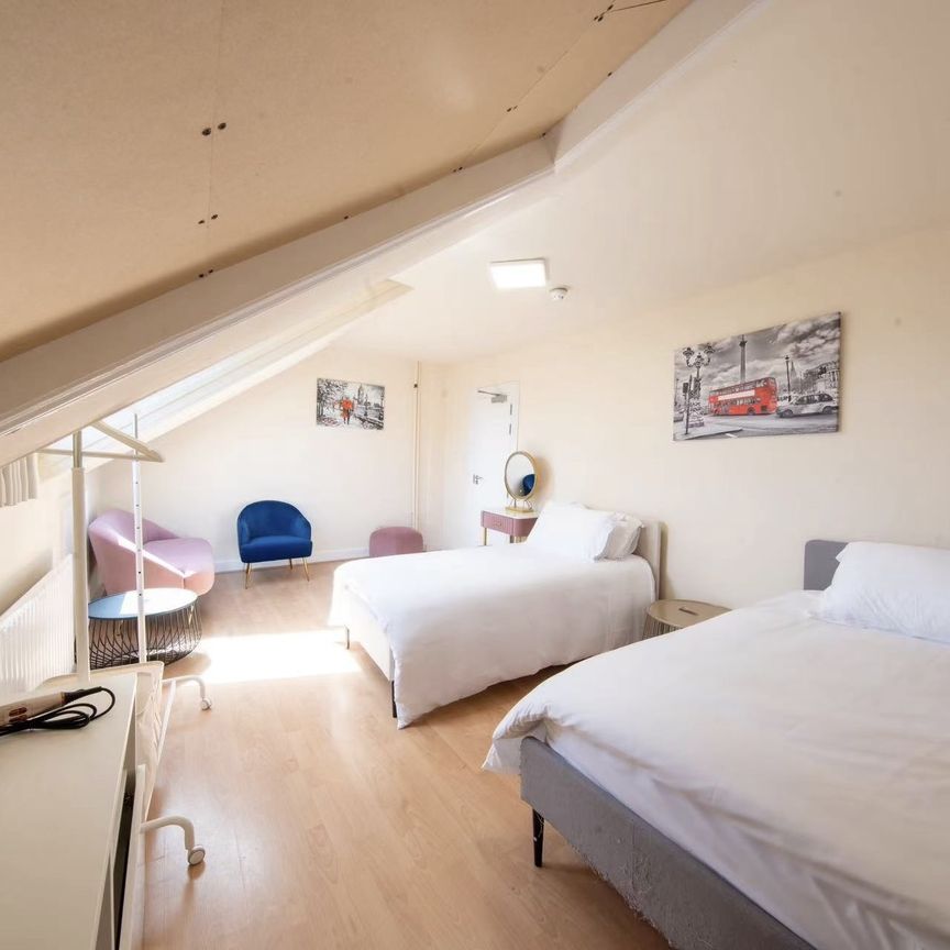 Fortess Road, London - Photo 1