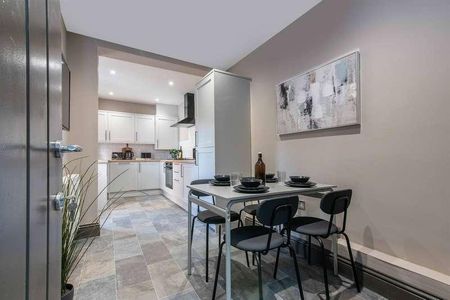 Middle Street, Newcastle Upon Tyne, NE6 - Photo 3