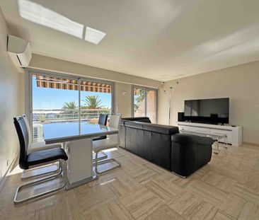 Location Appartement 2 pièces 64m² VENCE 06140 - Photo 1