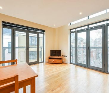 2 bedroom flat to rent - Photo 2