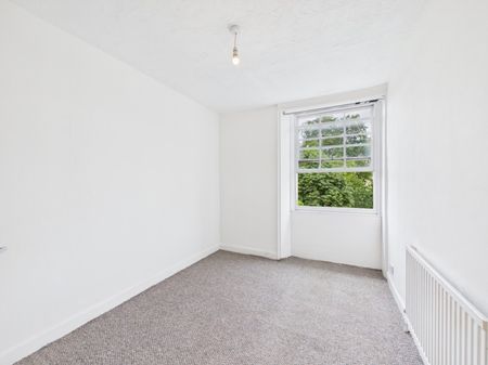 Brunswick Square, Gloucester, Gloucestershire, GL1 - Photo 2