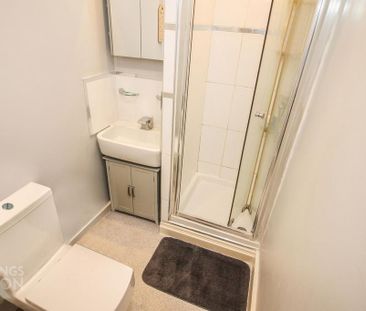 1 bedroom flat to rent - Photo 6