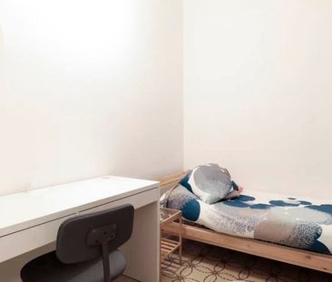 Carrer de Mallorca, Barcelona, Catalonia 08037 - Photo 6