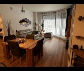 Condo 4 1/2 avec deux salle de bain situé dans le Huppé cession de ... - Photo 2