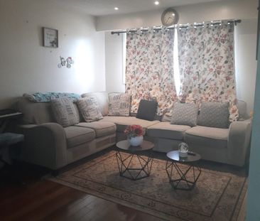 For Lease - 29 Fanshawe Drive, Brampton, Ontario - Photo 3